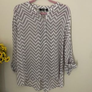 Women’s striped sheer top size xl